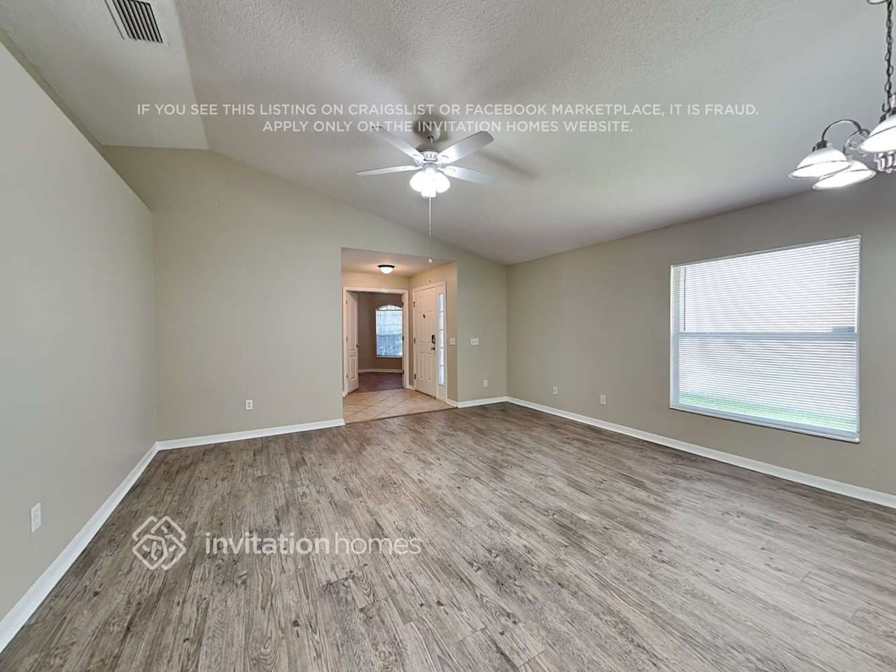 10327 Avelar Ridge Dr - Photo 3 of 18