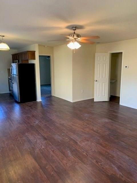 714 Parkplace Rdg - Photo 4 of 15