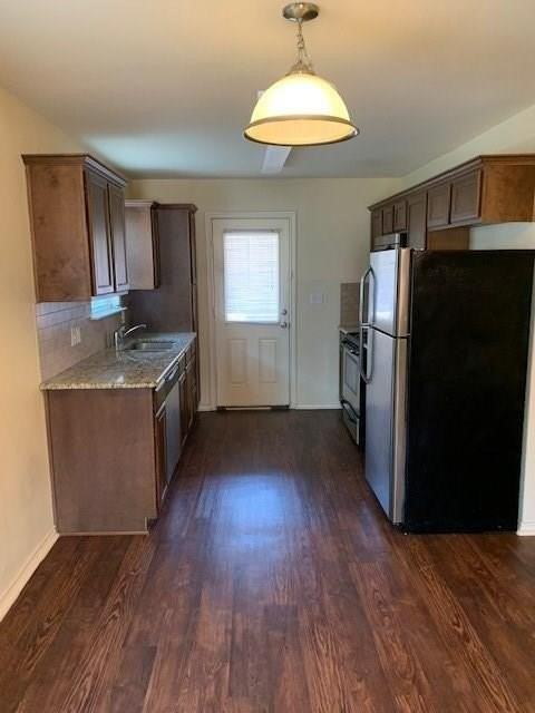 714 Parkplace Rdg - Photo 5 of 15