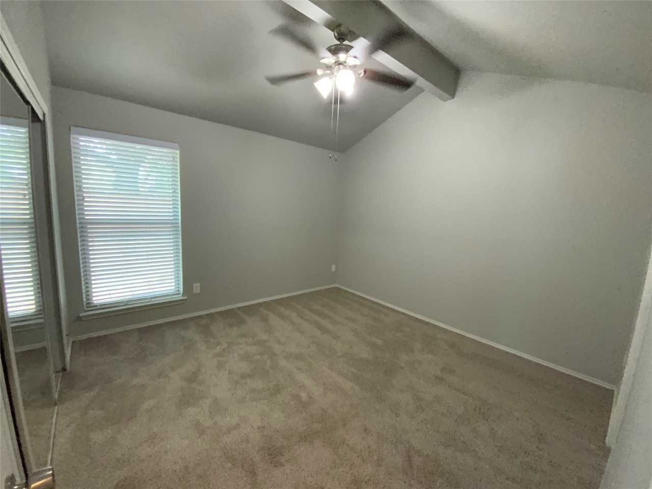 2316 Dalewood Ln - Photo 6 of 10