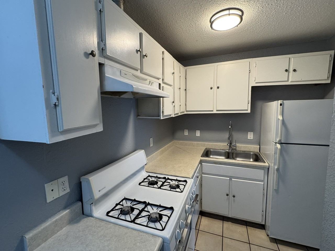 3850 Mount Ranier St #3850 - Photo 3 of 19