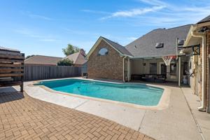 featured image of 901 Green Brook Dr