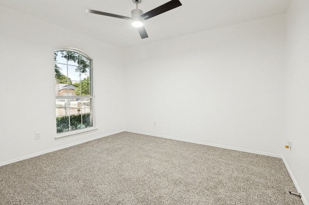 3104 Caballero Cir - Photo 7 of 12
