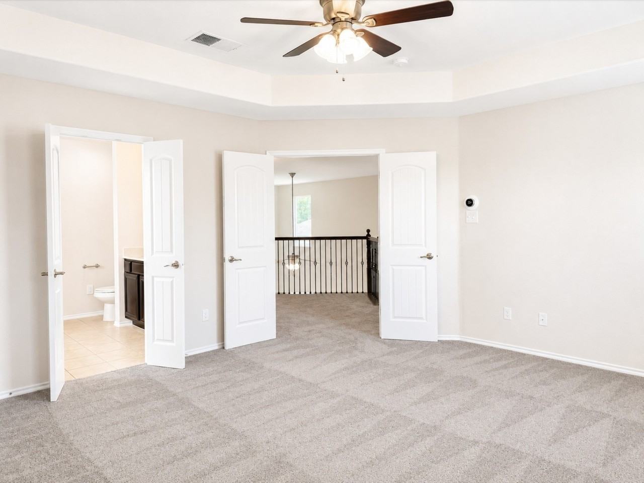 2301 Rodgers Ln - Photo 3 of 26