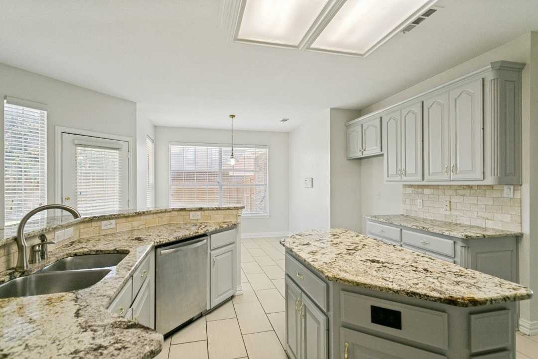 8512 Mesa Verde Dr - Photo 6 of 12