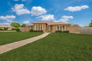 1423 Cassandra Cir - Photo 1 of 1