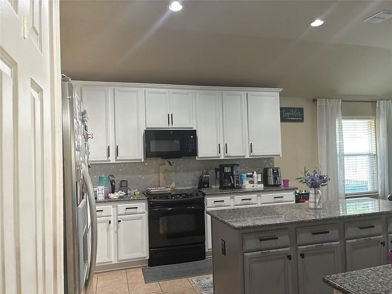 9223 Wild River Dr - Photo 5 of 12