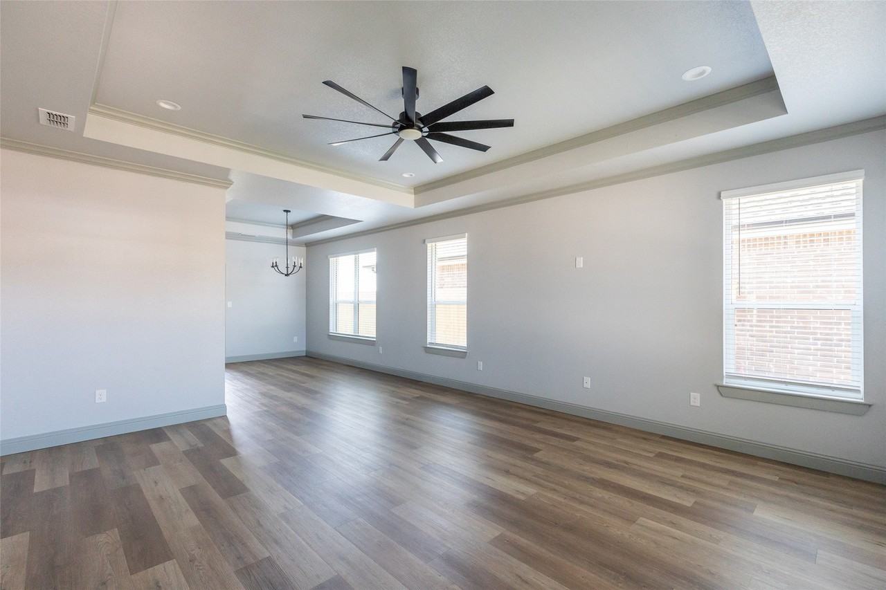 6613 Prickly Pear Way - Photo 4 of 30