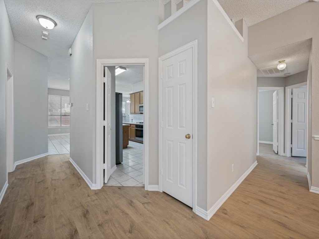 1645 Angel Falls Dr - Photo 2 of 25