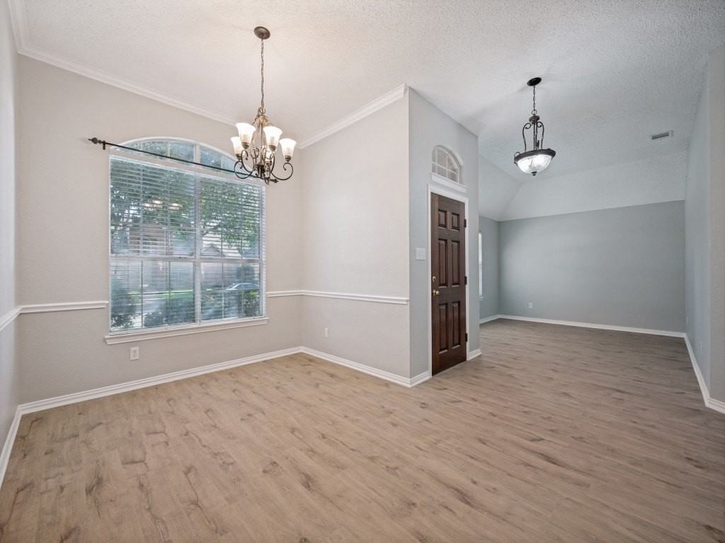1645 Angel Falls Dr - Photo 3 of 25