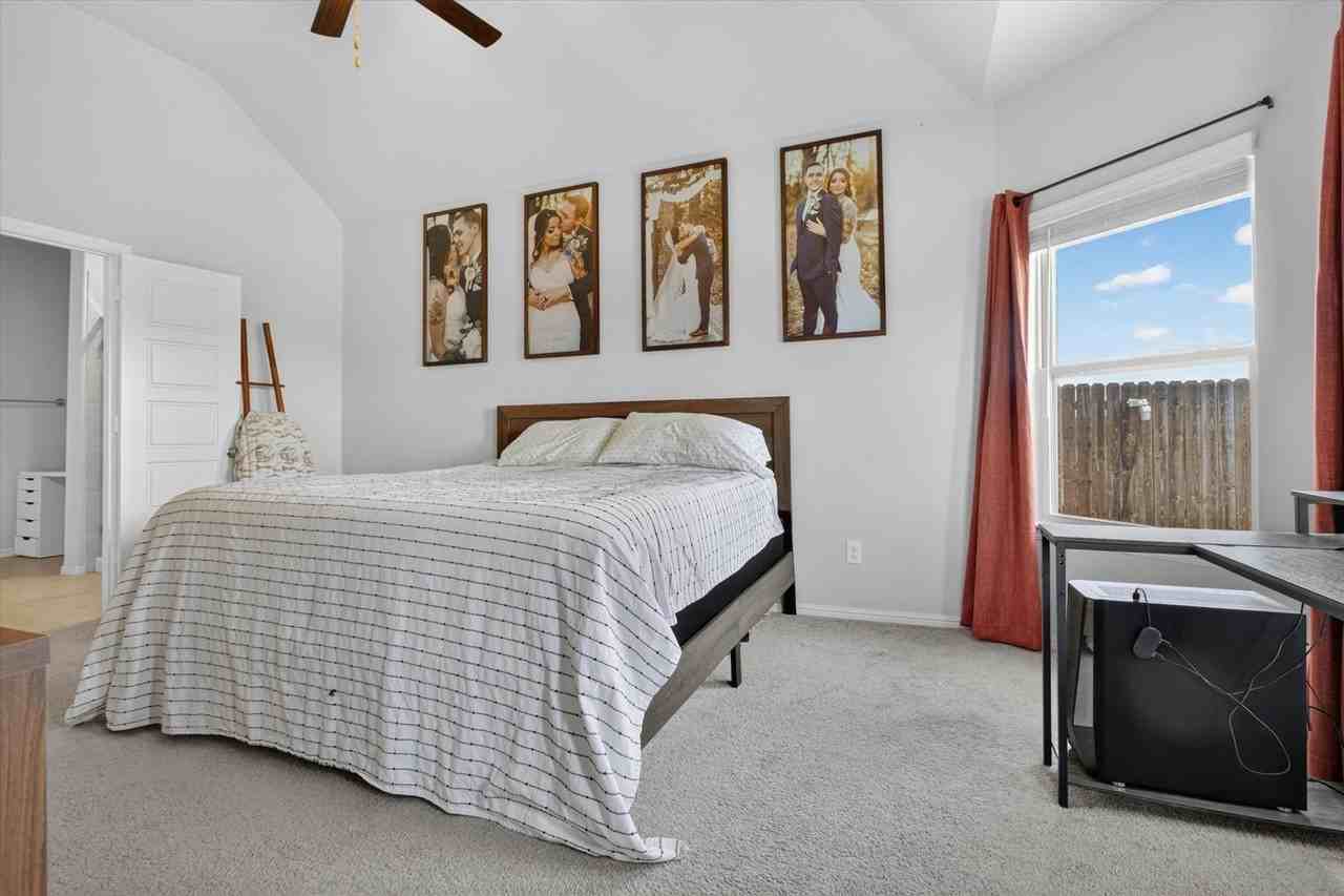 1928 Blackbrush Dr - Photo 6 of 17