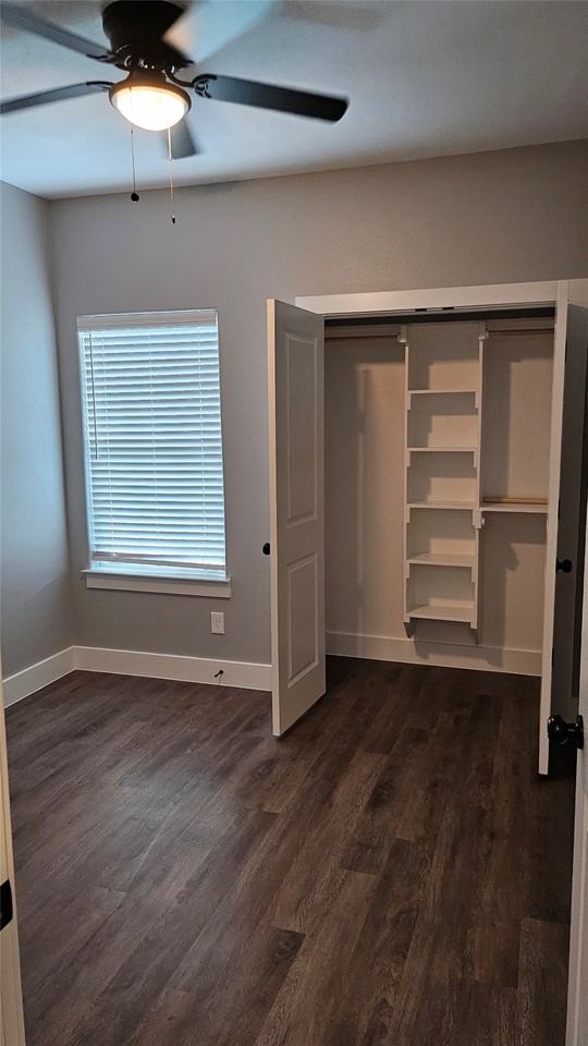 931 W Elm St - Photo 5 of 22