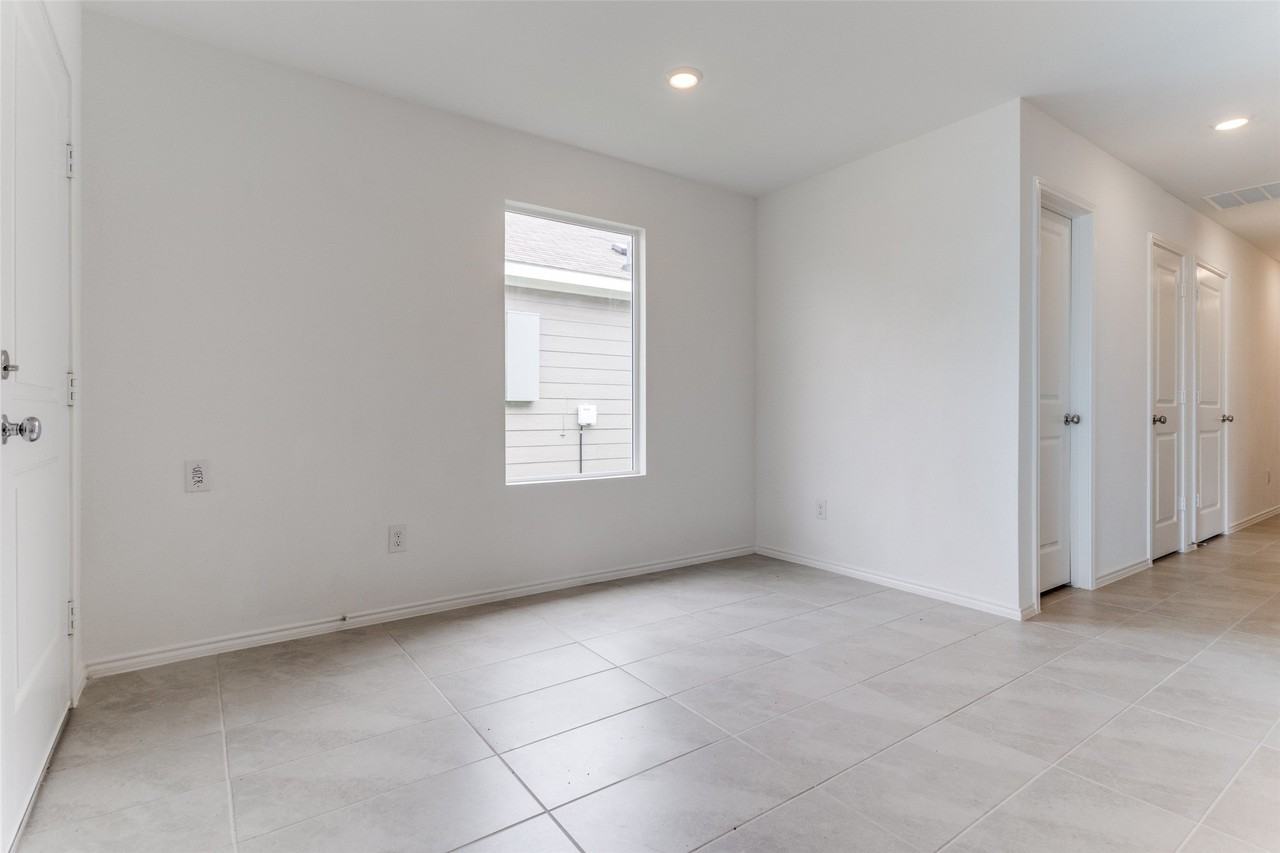 119 Sunflower St - Photo 5 of 21