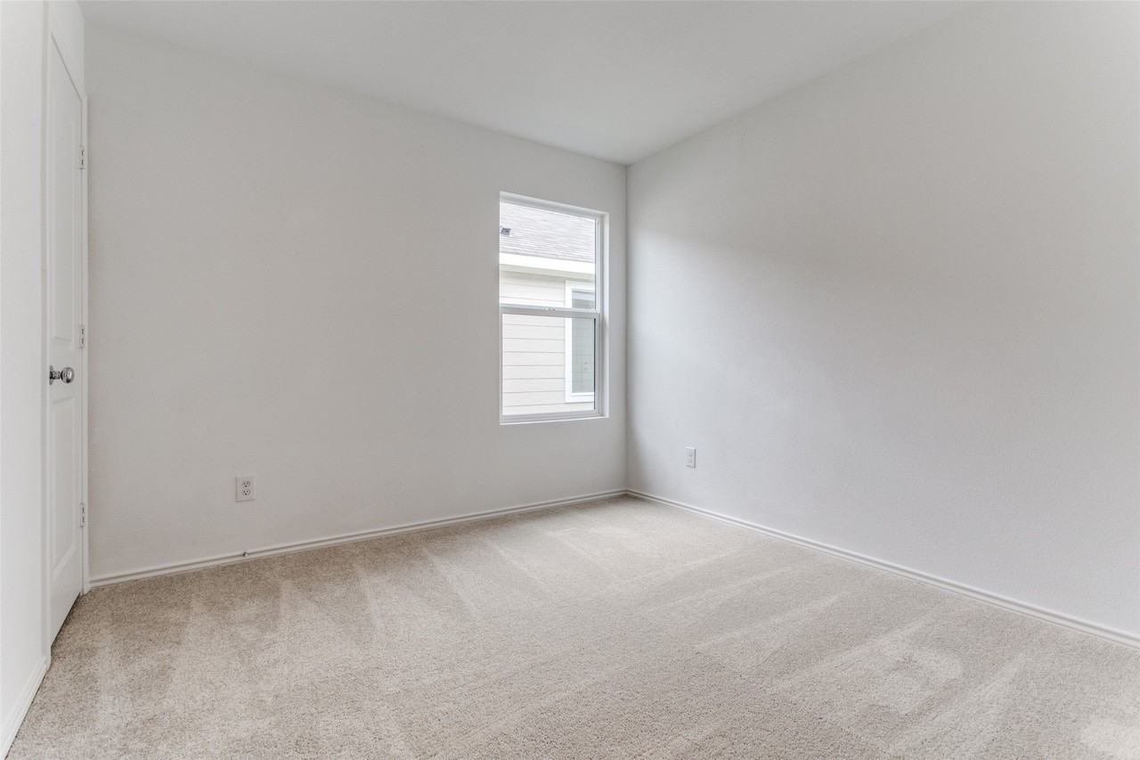 119 Sunflower St - Photo 6 of 21