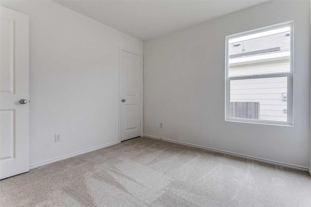 119 Sunflower St - Photo 7 of 21
