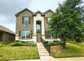 featured image of 1405 Acmite Ave