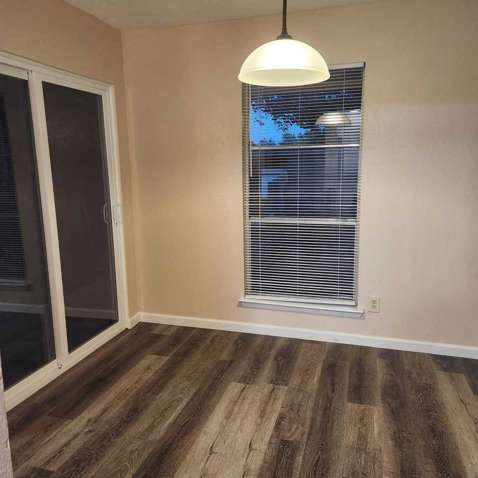324 Valley Park Dr - Photo 6 of 14