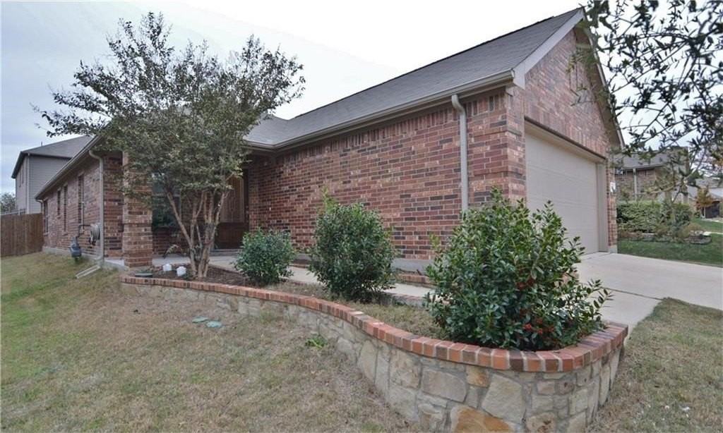 2808 Houston Wood Dr - Photo 2 of 25