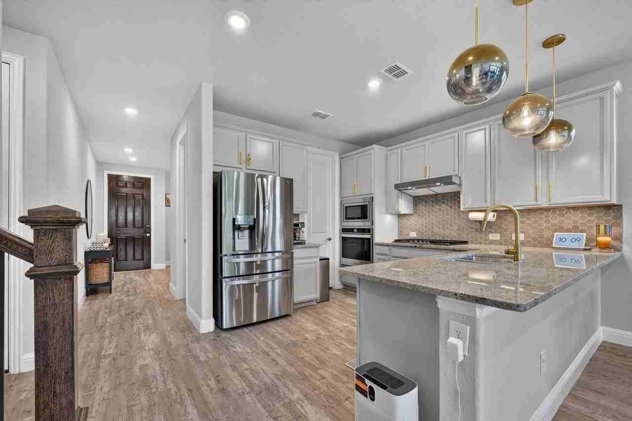 4129 Ranchero Dr - Photo 5 of 22