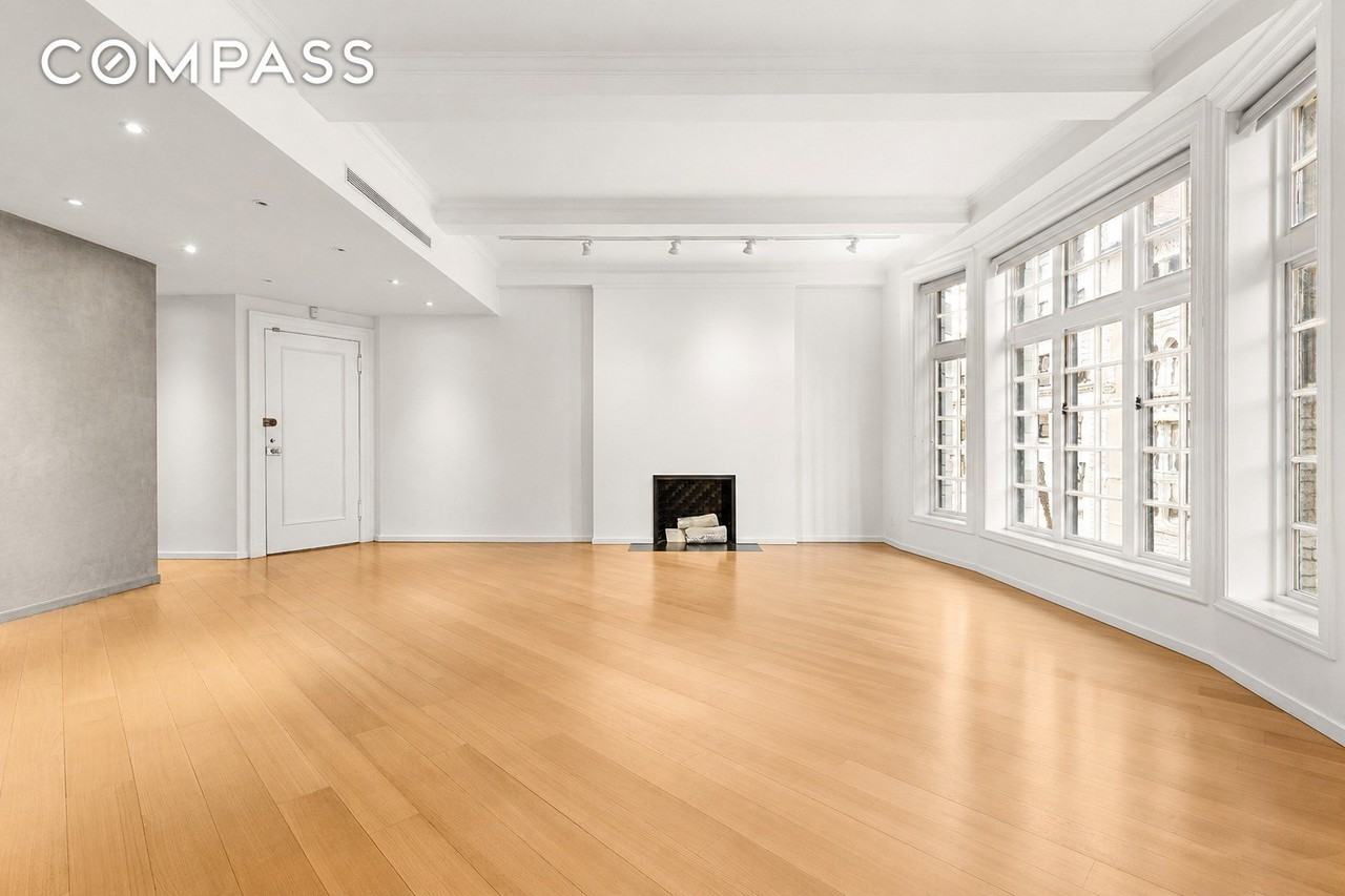 40 E 62nd St #6E - Photo 3 of 17