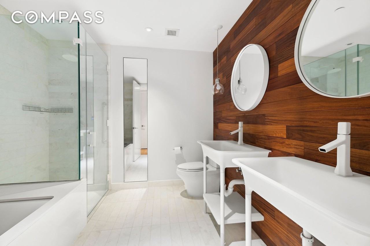 241 5th Ave #4B - Photo 6 of 11