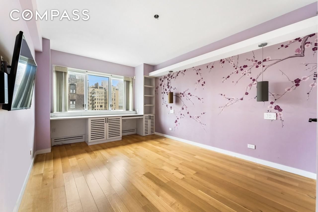20 E 68th St #11C - Photo 7 of 12
