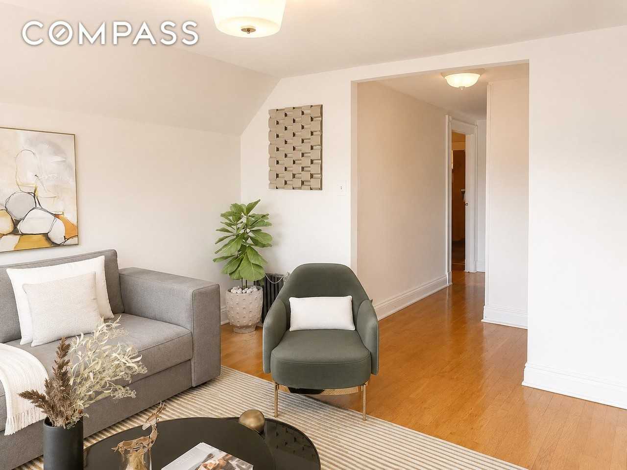 324 E 5th St #3 - Photo 3 of 10