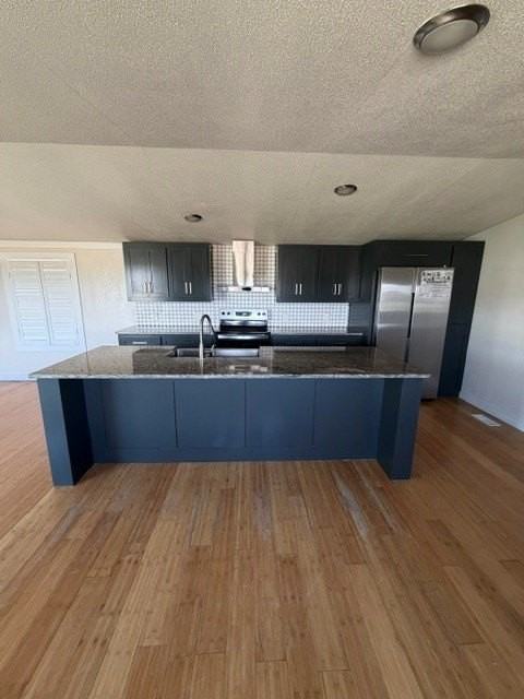 5435 W 30th St - Photo 3 of 12
