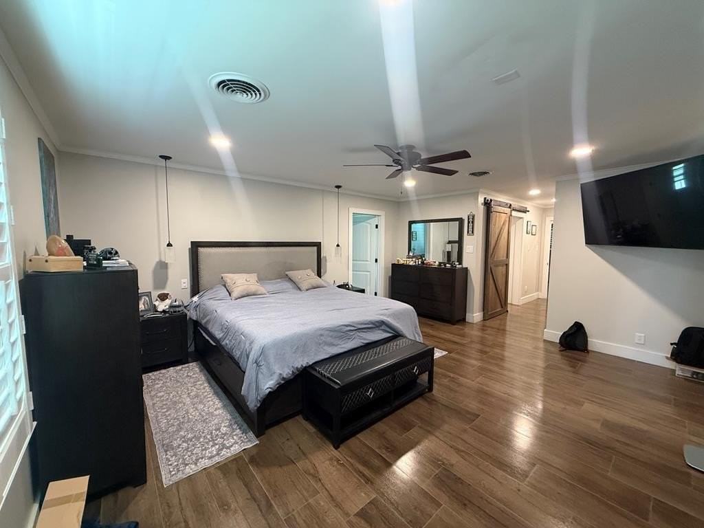 1616 W Dengar Ave - Photo 2 of 20