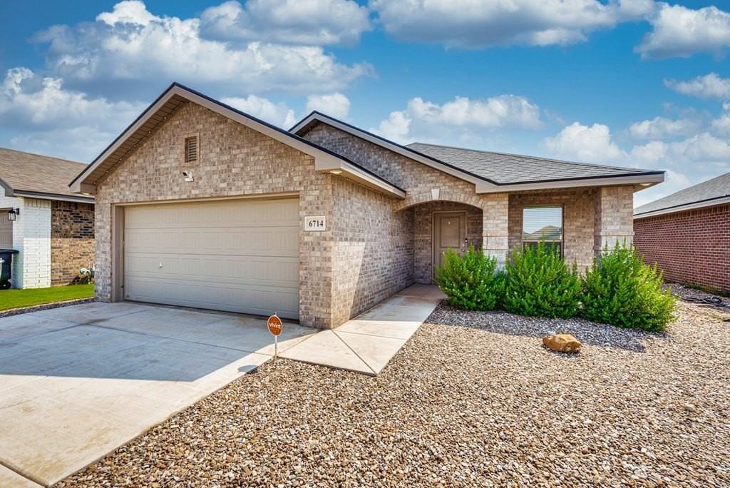 6714 Lonesome Dove Ln - Photo 2 of 26