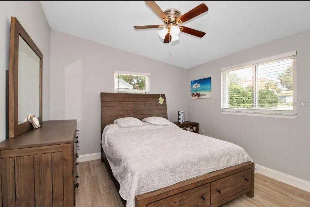 514 Ulelah Ave - Photo 5 of 9