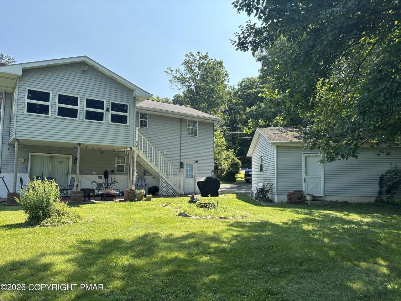 2639 Lakeshore Dr - Photo 6 of 32