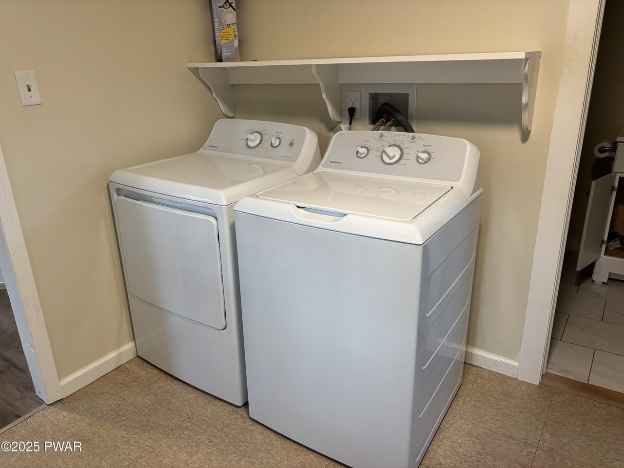 1410 West St #2 - Photo 7 of 11