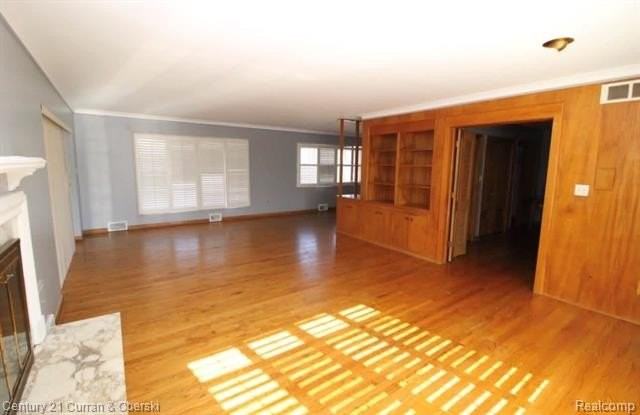 1551 Mason St - Photo 4 of 13