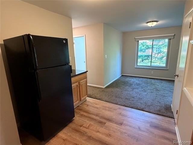 946 N Adams Rd #3 - Photo 7 of 20