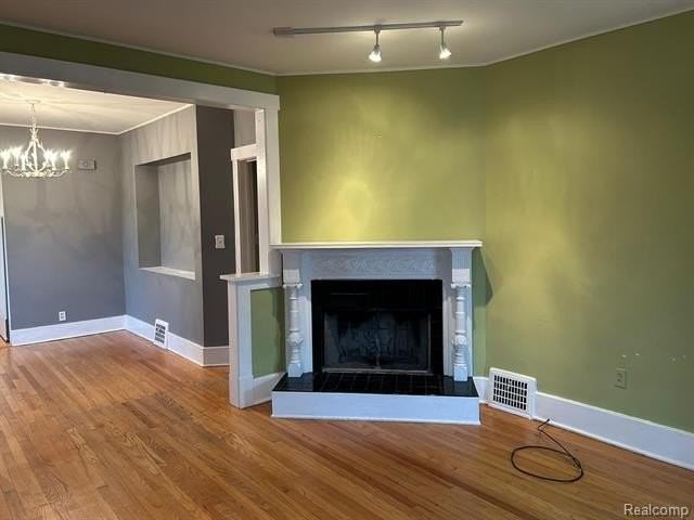 1424 Smith Ave - Photo 3 of 15