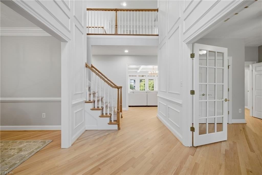 2320 Perez Way - Photo 3 of 50