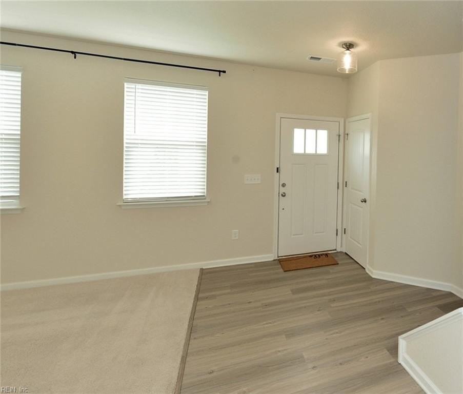 1701 Pasture Pl - Photo 2 of 36