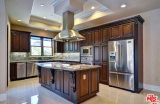 10830 Massachusetts Ave #201 - Photo 6 of 8
