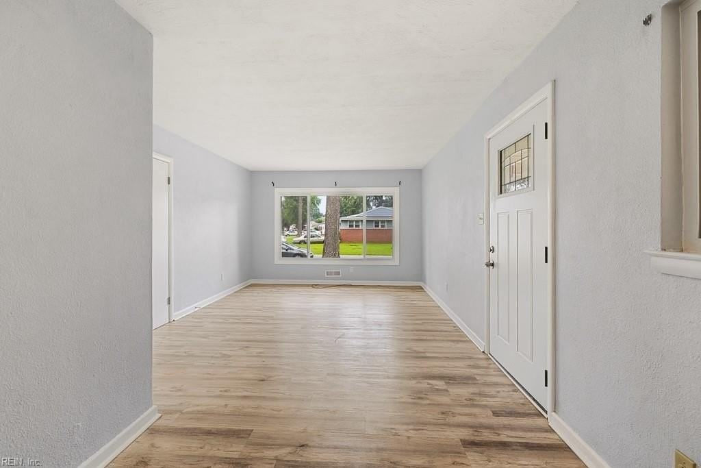 3514 Terry Dr - Photo 5 of 28