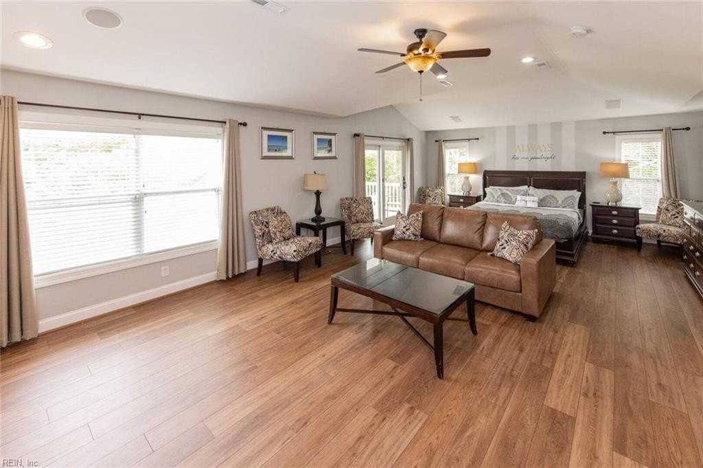 313 Sunfish Ln - Photo 5 of 6