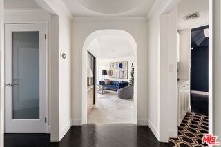 8455 Fountain Ave #301 - Photo 6 of 8