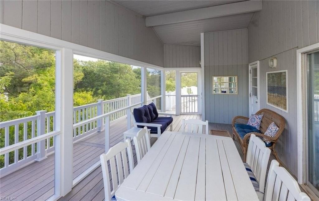 2305 Sandfiddler Rd - Photo 3 of 11