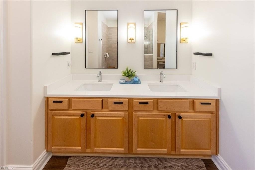 204 Sandbridge Rd #218 - Photo 4 of 10