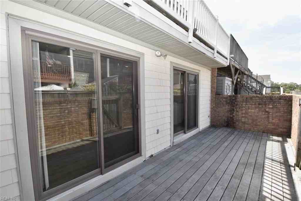 2407 Whaler Ct - Photo 4 of 38