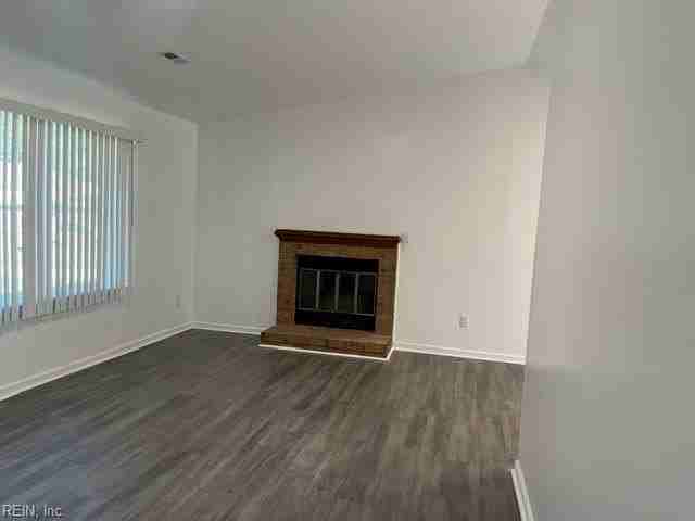 1029 Tall Oak Dr - Photo 4 of 21