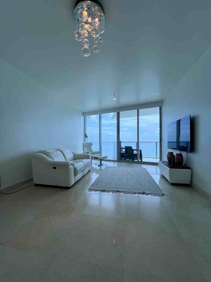 17001 Collins Ave #1806 - Photo 2 of 15
