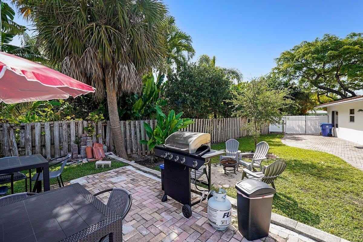 332 Nw 26th Ct - Photo 6 of 40