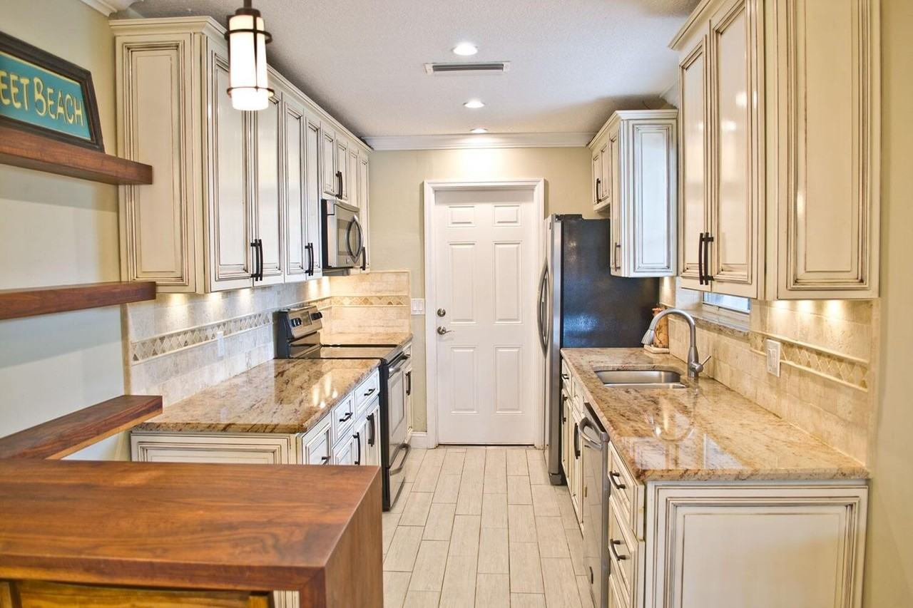 922 Turner Rd - Photo 5 of 22