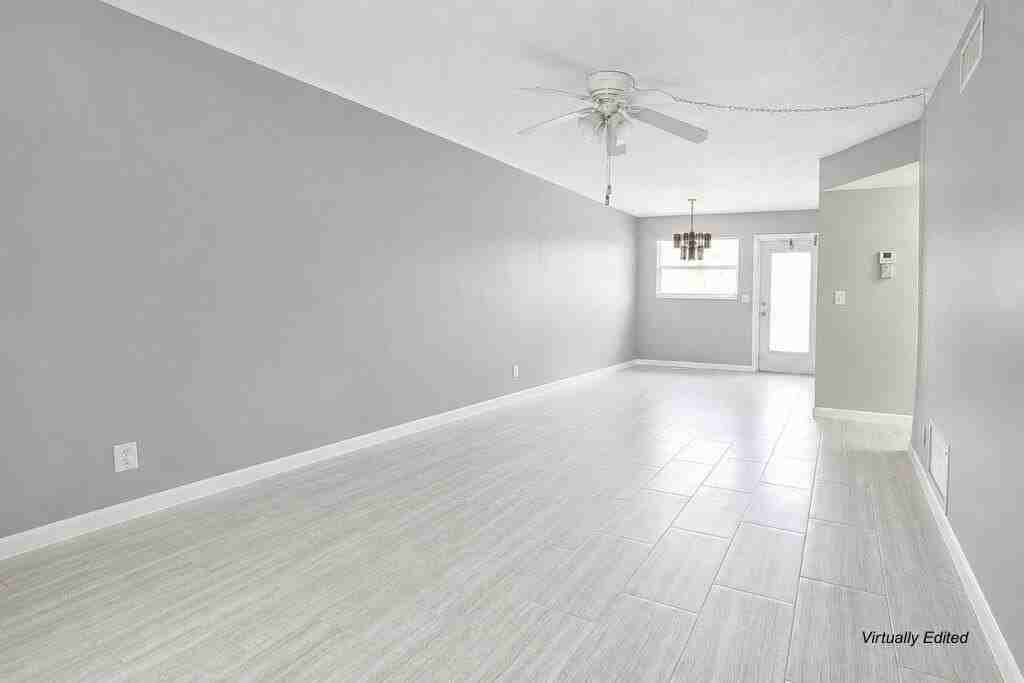 2192 Ne 1st Way #103 - Photo 4 of 13